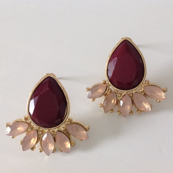 Jewelry - Rose Wine Earrings